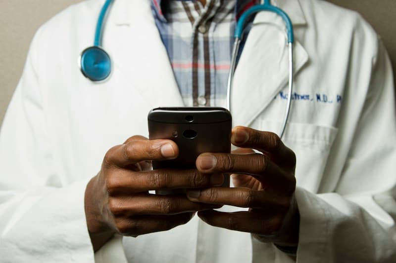 Health & Life Sciences: intangible asset value under regulatory pressure